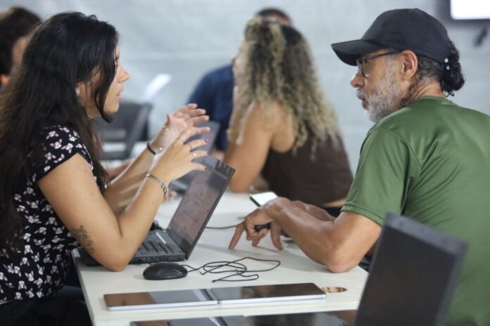 A Prefeitura de Niterói, por meio da Secretaria Municipal de Desenvolvimento Econômico e Revitalização do Centro (SEDEN), vai realizar mais uma edição do projeto Capacita Empreendedor Niterói, programa de apoio a micro e pequenos empreendedores da cidade