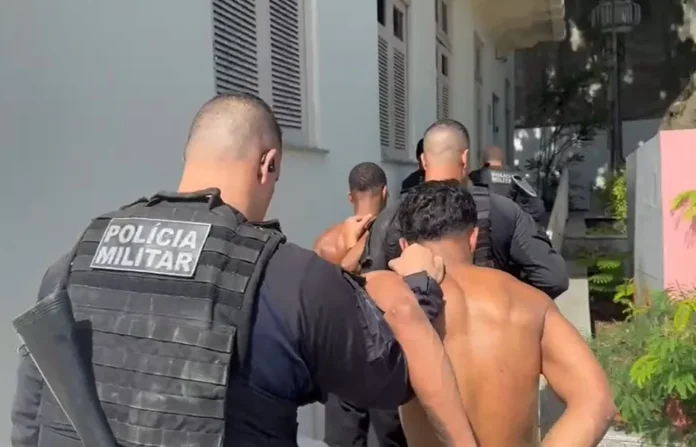 Com apoio de câmeras de monitoramento do Centro Integrado de Segurança Pública (CISP) da Prefeitura de Niterói e do sistema ShotSpotter