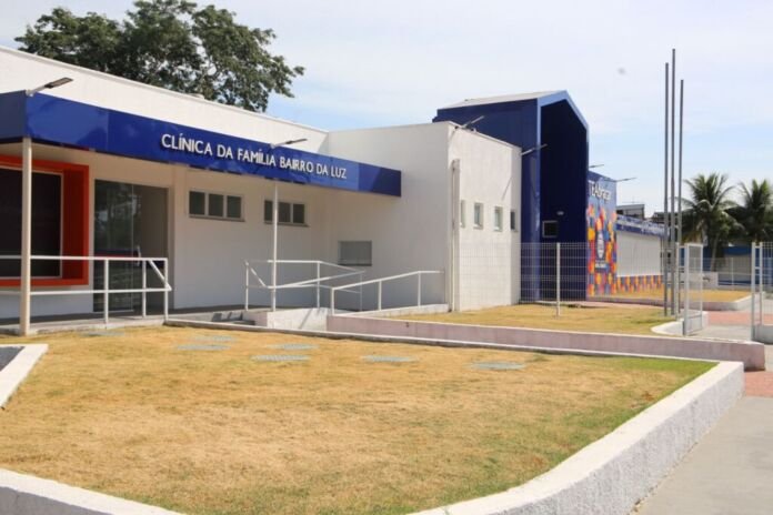 A Prefeitura de Nova Iguaçu entrega, nesta quinta-feira (30), às 16h, duas novas unidades de saúde que vão reforçar o atendimento: o TEAbraçar III, voltado ao cuidado de crianças com Transtorno do Espectro Autista (TEA)