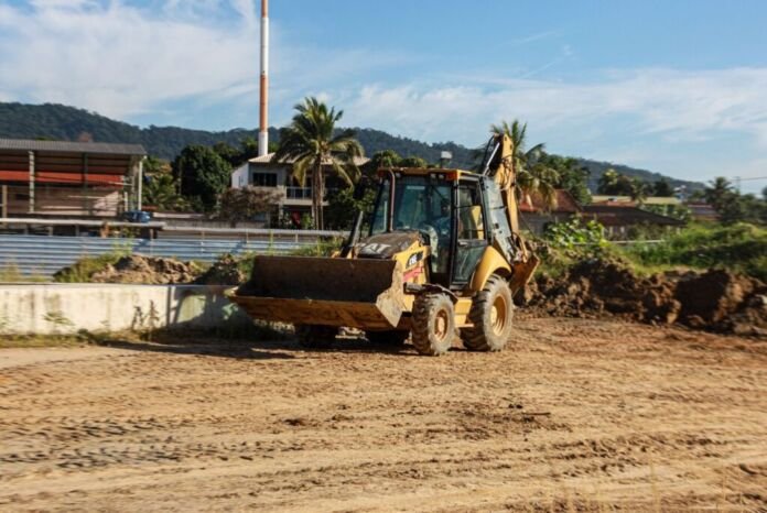 A Prefeitura de Maricá, por meio da Secretaria de Educação, iniciou nesta terça-feira (14/04) as obras do Campus de Educação Pública Transformadora (CEPT) Eduardo Galeano, em Inoã