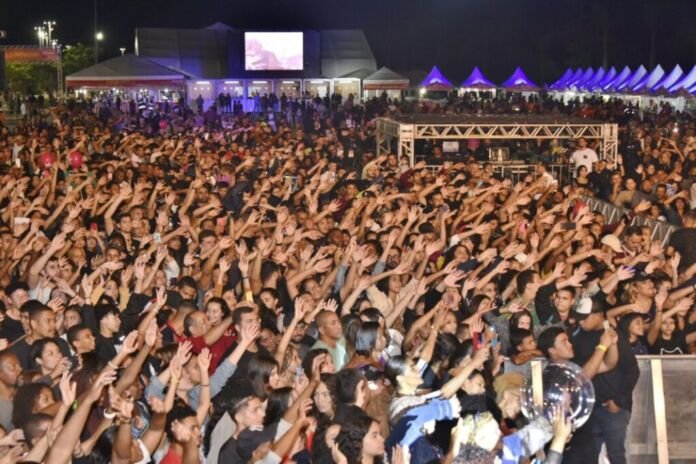 O tradicional evento gospel de Maricá, o “Maricá Para Cristo”, ocorrerá no dia 25 de maio e reunirá cantores gospel, diversas igrejas de Maricá, caravanas e fiéis