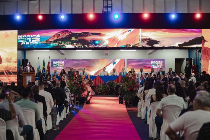 55296318888_35ee5f00a4_c A Prefeitura de Maricá participou da sessão solene realizada pela Câmara Municipal em celebração aos 212 anos de emancipação político-administrativa da cidade