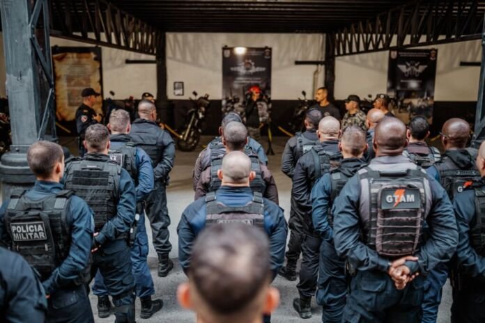 A Prefeitura de Maricá, por meio da Secretaria de Segurança Cidadã, concluiu nesta sexta-feira (08/05) mais uma etapa de qualificação e preparo operacional dos agentes da Guarda Municipal