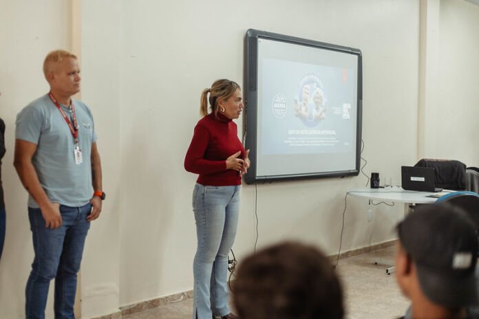 A Prefeitura de Maricá iniciou nesta terça-feira (16/06) as aulas do curso “6.0 Digital – Uso da Inteligência Artificial”, no Território do Futuro, no Flamengo