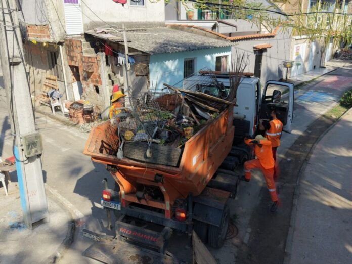 Com o desafio de preservar áreas verdes e impedir a consolidação de ocupações irregulares, a Prefeitura de Niterói vem intensificando sua estratégia de monitoramento territorial, fiscalização e ordenamento urbano
