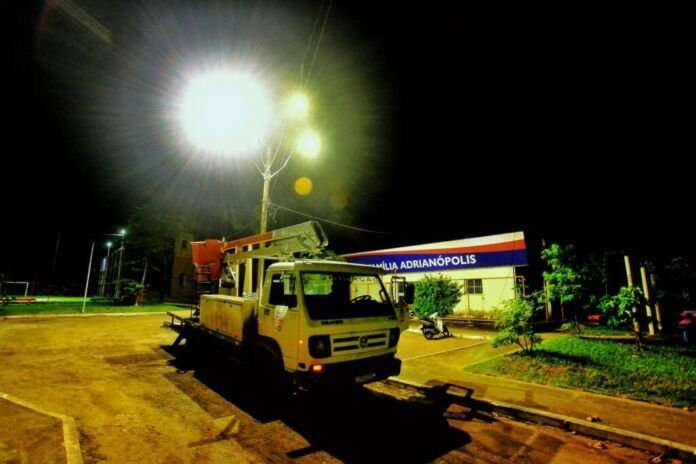 Nova Iguaçu avança na ampliação e modernização da iluminação pública com a expansão do LED para diferentes regiões da cidade