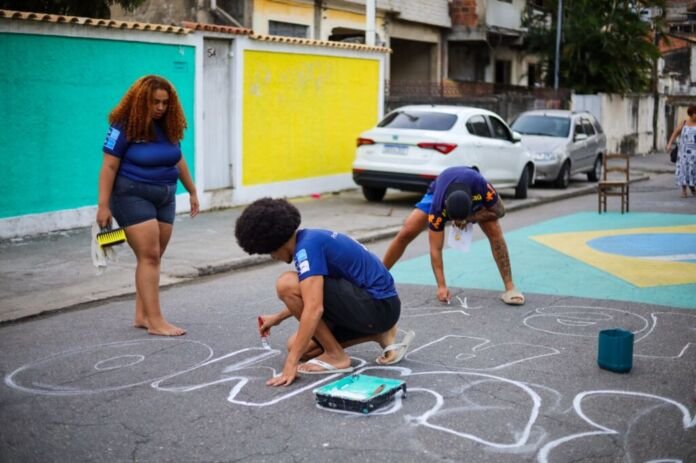A Prefeitura de Niterói prorrogou até quarta-feira (10), às 19h, as inscrições para o concurso “Minha rua é Hexa”, que vai premiar as decorações mais criativas de ruas e condomínios da cidade durante a Copa do Mundo FIFA 2026