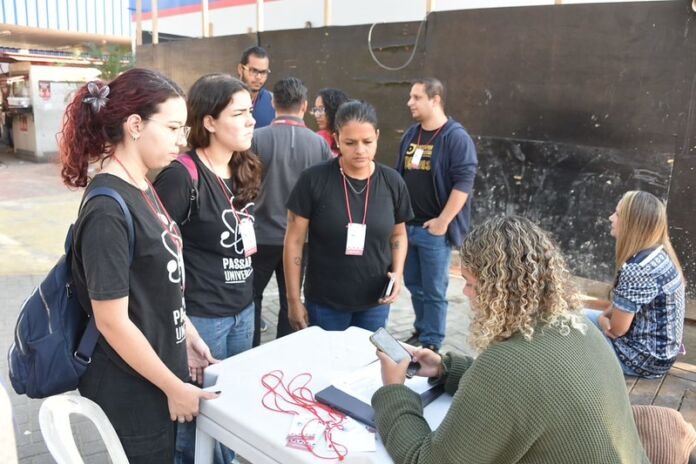 A Prefeitura de Maricá realizou, nesta terça-feira (07/07), uma ação de mapeamento de pessoas com deficiência na Rodoviária de Maricá