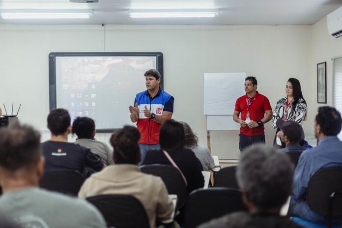 A Prefeitura de Maricá entregou, nesta quinta-feira (09/07), o benefício do Programa Locação Social a 31 famílias em situação de vulnerabilidade social