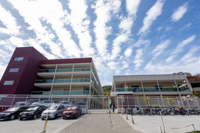 A Prefeitura de Maricá realiza nesta quinta-feira (09/07), das 18h30 às 21h, o Fórum Permanente de Enfrentamento à Violência de Gênero.