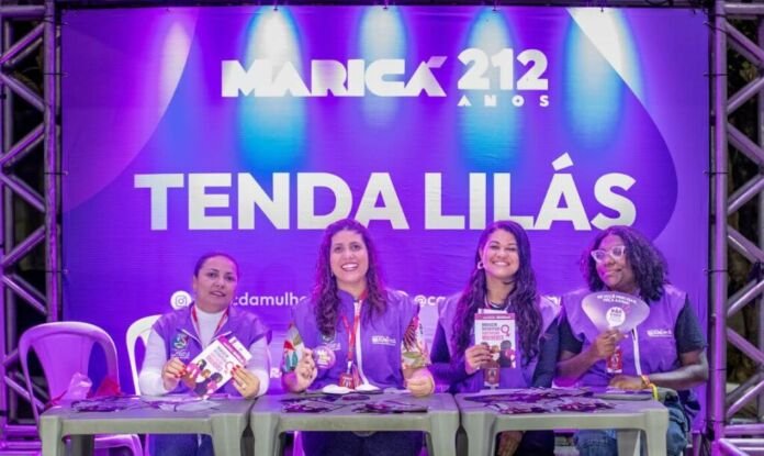 A Prefeitura de Maricá realizou mais de 24 mil atendimentos neste ano na Tenda Lilás, espaço que oferece orientação, acolhimento e informações sobre os direitos do público feminino nos eventos da cidade.