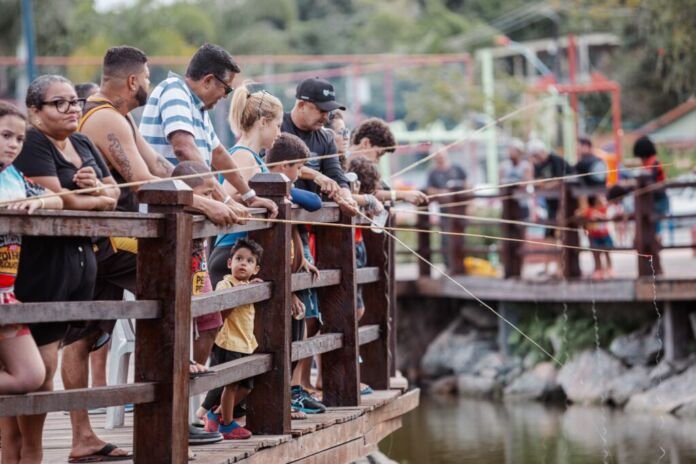 A Prefeitura de Maricá iniciou, neste sábado (25/7), a 3ª Etapa do Circuito de Pesca Esportiva, na orla de Bambuí, com o 1º Circuito dos Pequenos Pescadores