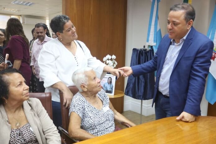 A Prefeitura de Niterói inaugurou, nesta quarta-feira (1º), a Casa Acolher Bárbara Siqueira, novo equipamento da Secretaria Municipal da Mulher voltado ao acolhimento emergencial e provisório de mulheres em situação de violência, com ou sem filhos