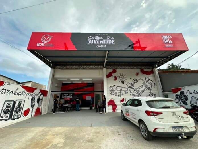 A Prefeitura de Maricá abriu inscrições para a Oficina de Filmagem e Edição da Casa da Juventude do distrito Centro
