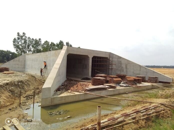 A Prefeitura de Tanguá segue avançando com os investimentos voltados à infraestrutura da área rural