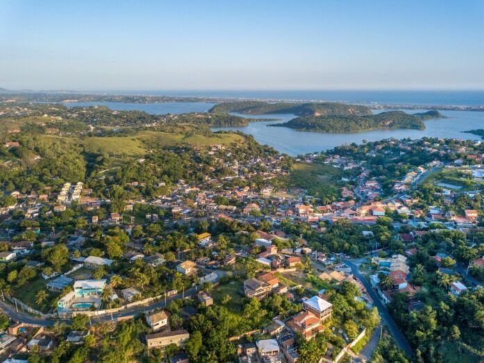 A Prefeitura de Maricá realiza, no dia 29 de julho, o 1° Fórum de Turismo Inclusivo, evento voltado à promoção de um turismo mais acessível e acolhedor para pessoas com deficiência e neurodivergentes.