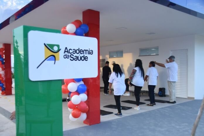 A Prefeitura de Maricá está com inscrições abertas para atividades físicas gratuitas oferecidas no polo da Academia da Saúde, que funciona na Unidade de Saúde da Família (USF) Nathan da Silva Noronha Figueiredo, no bairro Saco das Flores