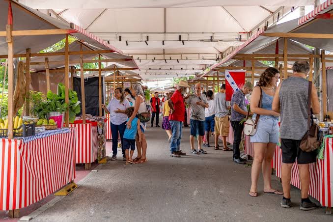 images A Prefeitura de Maricá promove neste sábado (04/07), das 8h às 13h, mais uma edição da Feira da Agricultura Familiar na Praça Agroecológica de Araçatiba.