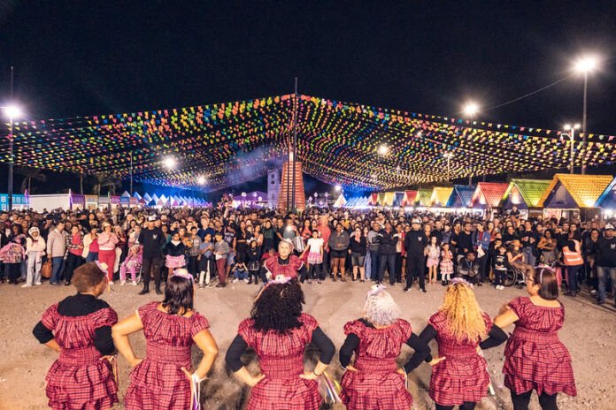 A Prefeitura de Maricá realiza, nesta quinta e sexta-feira (13 e 14/8), o Campeonato de Quadrilhas Juninas na Barra de Maricá