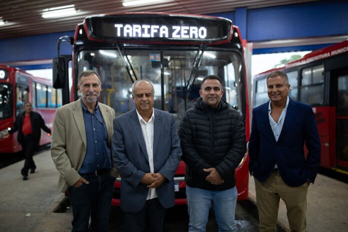 55486442420_47f69d87f5_c A Prefeitura de Maricá recebeu, nesta segunda-feira (24/8), uma comitiva de Lisboa, em Portugal, para conhecer o sistema Tarifa Zero, política pública de mobilidade urbana da cidade.