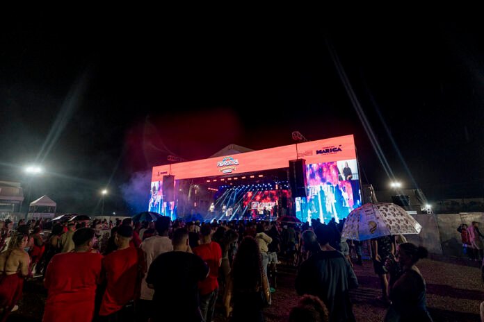 A Prefeitura de Maricá realizou, no sábado (29/8), o segundo dia da Festa da Padroeira nas Comunidades, no Campo do Esporte Clube de Inoã