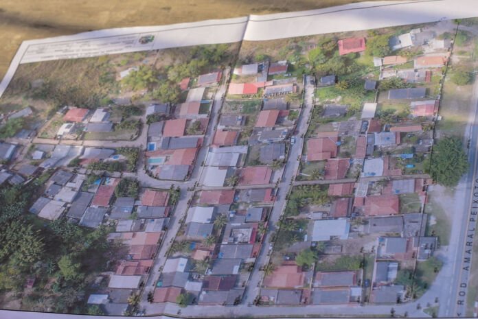 Foto Katito Carvalho (3) A Prefeitura de Maricá realiza, a partir desta sexta-feira (14/08), uma nova ação de cadastramento para regularização fundiária nos bairros Spar e Jardim Interlagos