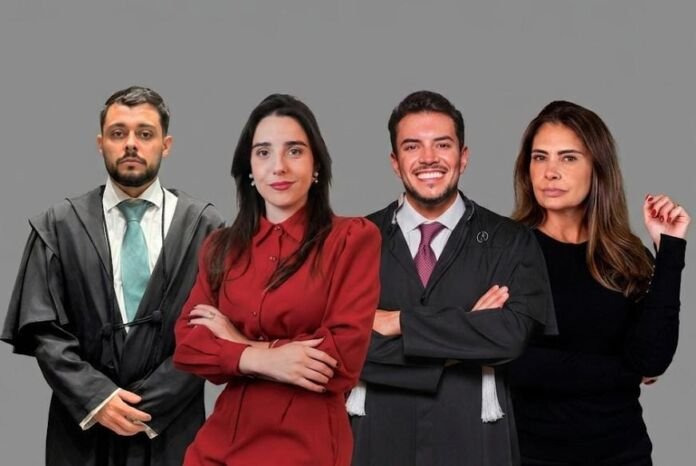 Na sequência os palestrantes Rômulo, Lívia e José Carlos e a mediadora Juliana Maia Os desafios e as perspectivas para o futuro do Tribunal do Júri no Brasil estarão no centro dos debates de um encontro que reunirá especialistas, jovens advogados e estudantes universitários na próxima segunda-feira (17), em Nova Iguaçu