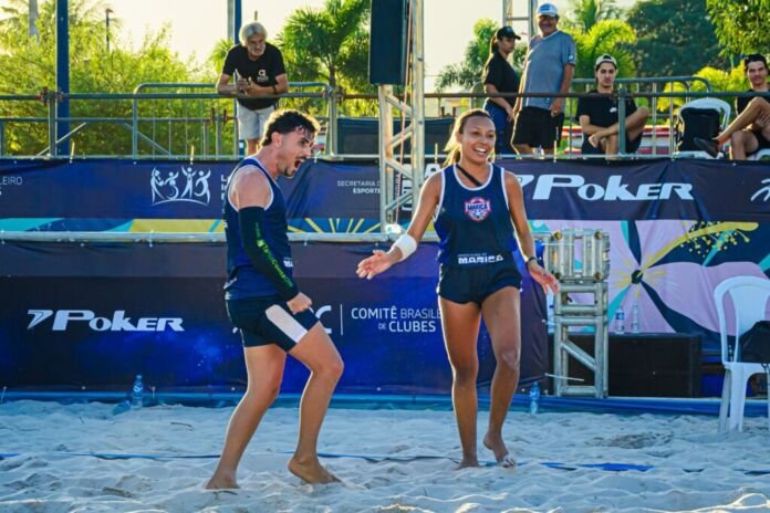 A Prefeitura de Maricá encerrou, neste domingo (02/08), a Copa Maricá de Futevôlei 2026, realizada na orla do Parque Nanci