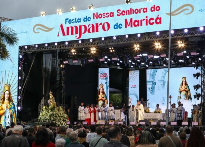 A Prefeitura de Maricá divulga a programação religiosa da Festa da Padroeira de 2026, que reúne missas, alvorada, novena, coroação e procissão em homenagem a Nossa Senhora do Amparo, padroeira do município