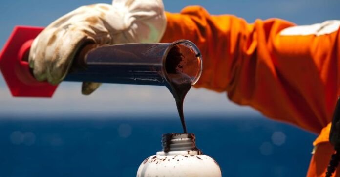 Maricá, Saquarema e Niterói estão entre os municípios que mais receberam royalties do petróleo no Brasil nos primeiros sete meses de 2026