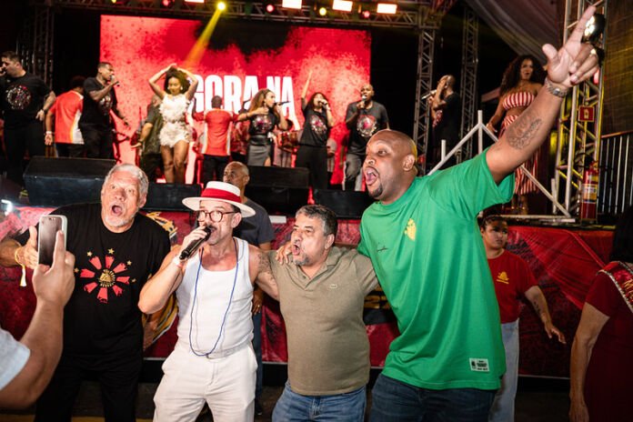 Apoiada pela Prefeitura de Maricá, a escola de samba União de Maricá deu mais um passo na escolha do samba-enredo que conduzirá a agremiação em sua estreia no Grupo Especial do Carnaval do Rio de Janeiro.