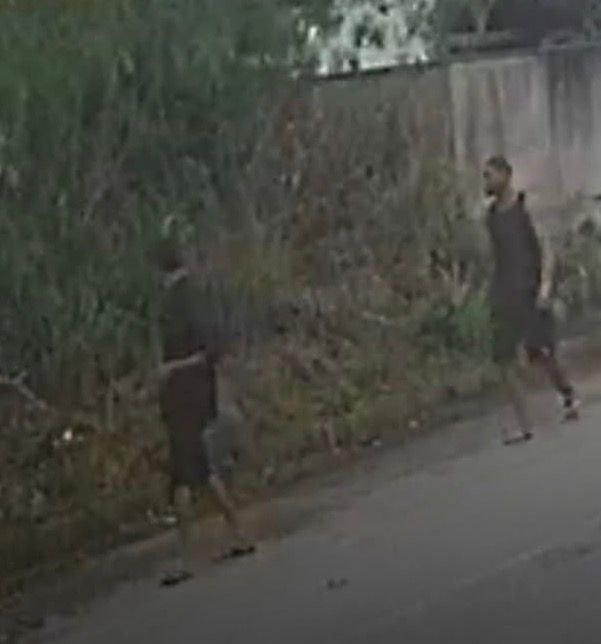 Moradores do Jardim Atlântico, em Itaipuaçu, ficaram preocupados após flagrarem uma movimentação considerada suspeita de dois homens pelas ruas do bairro.