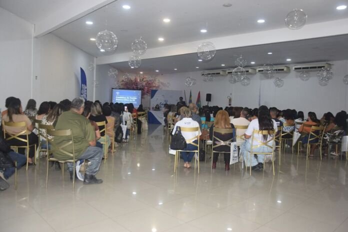 A Prefeitura de Magé, por meio da Secretaria Municipal de Educação, realizou nesta quarta-feira (2) a implementação do Fórum dos Conselhos Escolares da Rede Municipal de Ensino