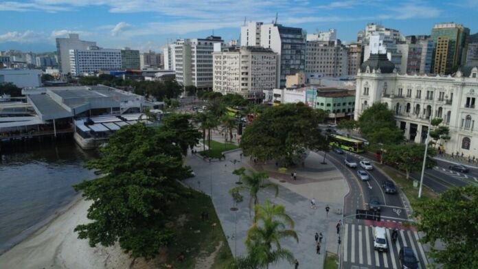 WhatsApp-Image-2026-09-09-at-11.55.43 A Prefeitura de Niterói proibiu a publicidade de plataformas de apostas esportivas e jogos de quota fixa, as chamadas bets, em espaços públicos e na publicidade exterior em todo o município.
