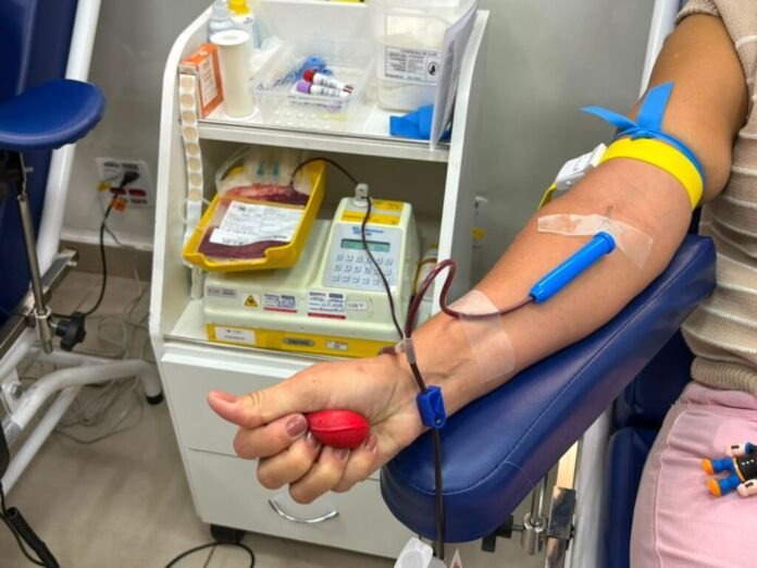 O Banco de Sangue do Hospital Geral de Nova Iguaçu (HGNI) está com os estoques baixos e convoca a população para doar e reforçar as reservas