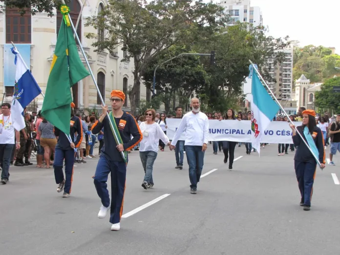 desfile-7-setembro-18-crédito-foto-miguel-vasconcellos-106-copy-26-08-2026-10-51-51-2t9ml A Prefeitura de Niterói, por meio da NitTrans, vai realizar uma operação especial de trânsito para o desfile cívico-militar de 7 de Setembro, nesta segunda-feira, que acontece na Avenida Ernani do Amaral Peixoto