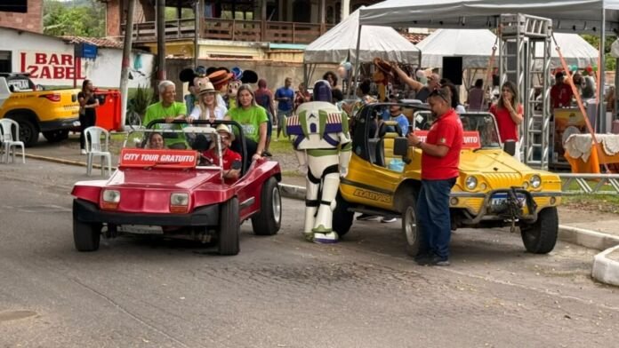 A Prefeitura de Maricá realizou, neste domingo (18/10), a edição "Festa da Primavera" do Espraiado de Portas Abertas.