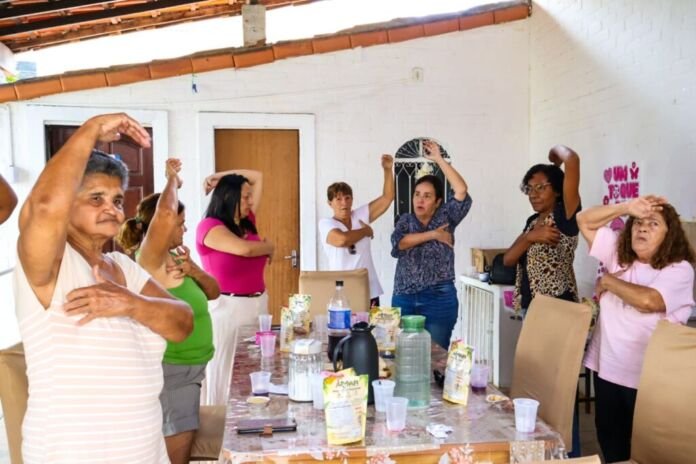 A Prefeitura de Maricá realizou, nesta quarta-feira (14/10), duas ações em alusão ao Outubro Rosa nos Centros de Referência de Assistência Social (CRAS) de Santa Paula e do Centro.
