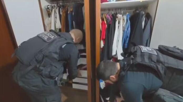 Uma investigação sobre um esquema de exploração sexual de adolescentes levou a Polícia Civil a realizar uma operação em Maricá e em outros dois municípios da Região Metropolitana do Rio de Janeiro, nesta quarta-feira (28)